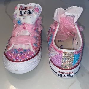 Custom Converse little kids sizing